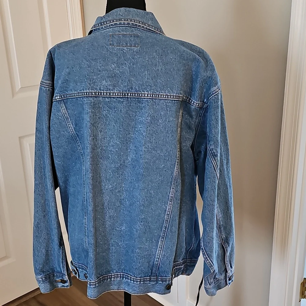 Men's Jean Jacket - Picture 10 of 16